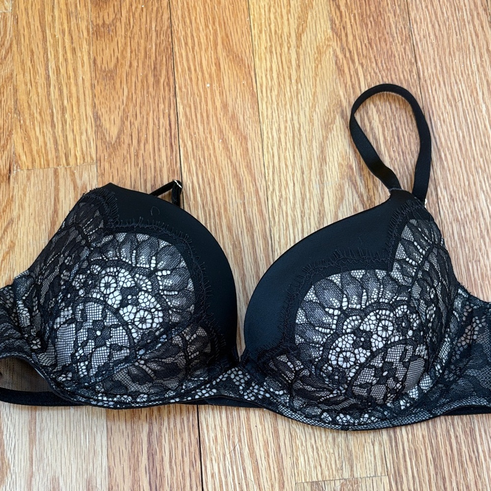 Victoria's Secret Black Lace Bra
